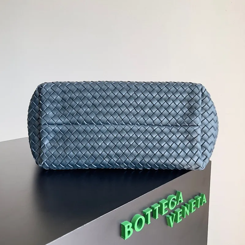 All categories 💚 Authentic bags 💚 BV 2025 new BV handbags